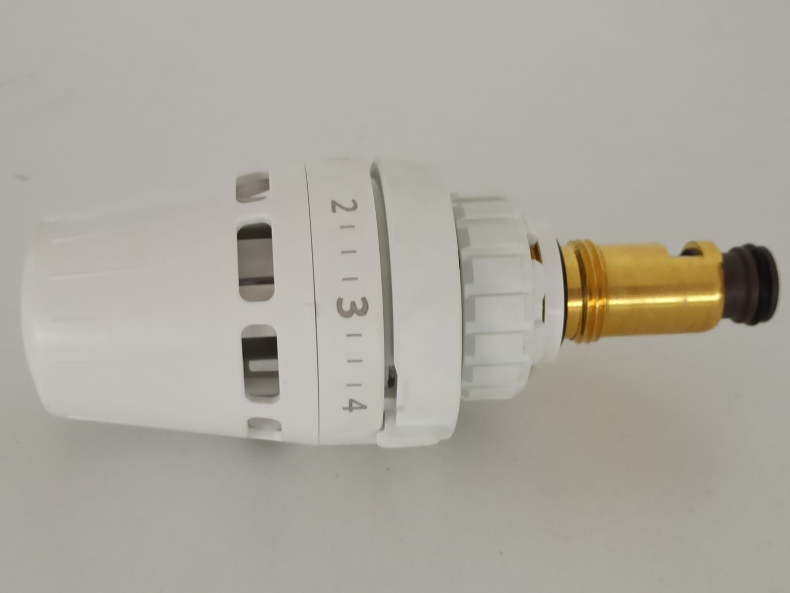 Danfoss Uzun Tip Dıştan Contalı Termostatik Vana Çekirdeği +Kafa (Set) (013G0372++015G3690)