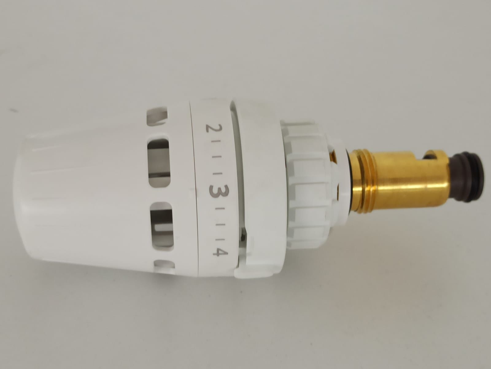 Danfoss Uzun Tip Dıştan Contalı Termostatik Vana Çekirdeği +Kafa (Set) (013G0372++015G3690)